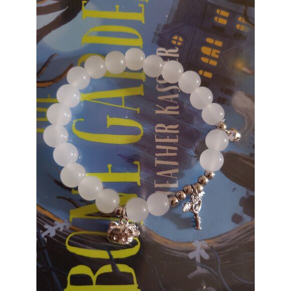 Sanrio White Hello Kitty Charm Bracelet Bell Key Heart Cat Cutecore Simple Gift - Picture 3 of 5